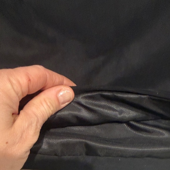 Zara Black Mini Skirt - Sleek Straight Cut - Picture 5 of 6